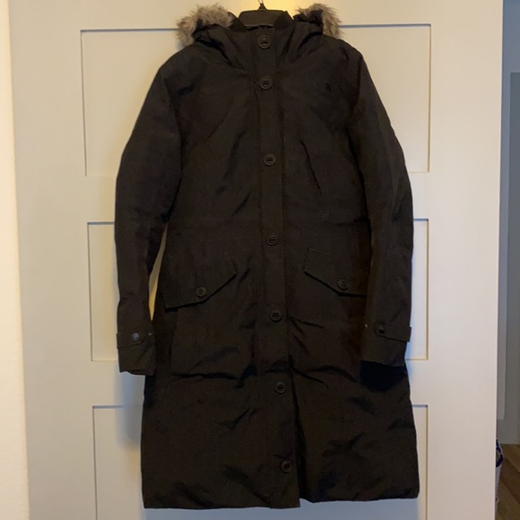 The North Face Jackets & Blazers - North face sz M women’s winter parka